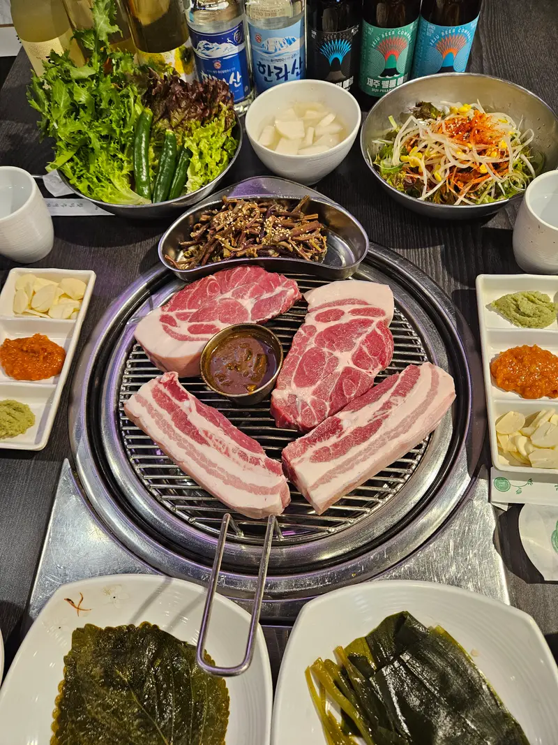 아름다운제주돈 명일본점 사진 1