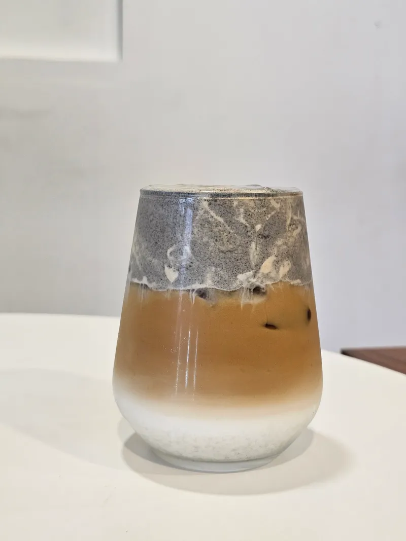 카페인 미금역점 사진 3