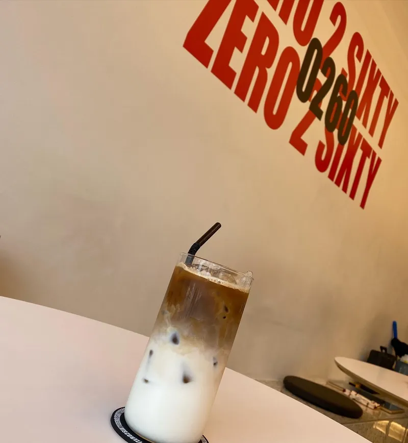 제로투식스티 커피 사진 3