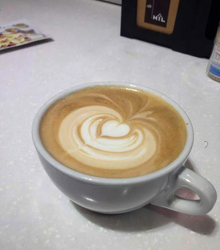 cafe HIL 사진 3