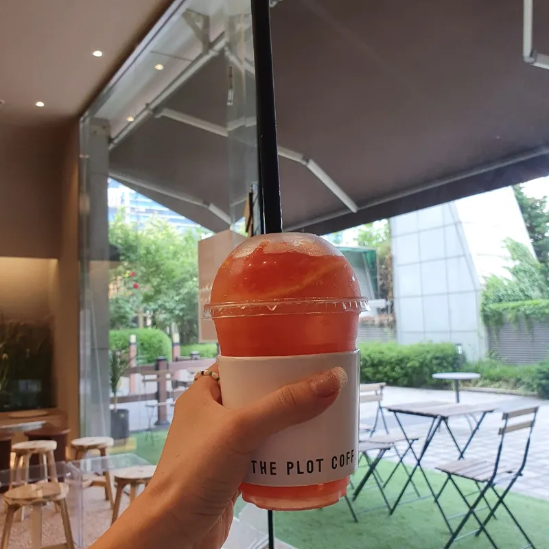 더플롯커피 평촌점 사진 5